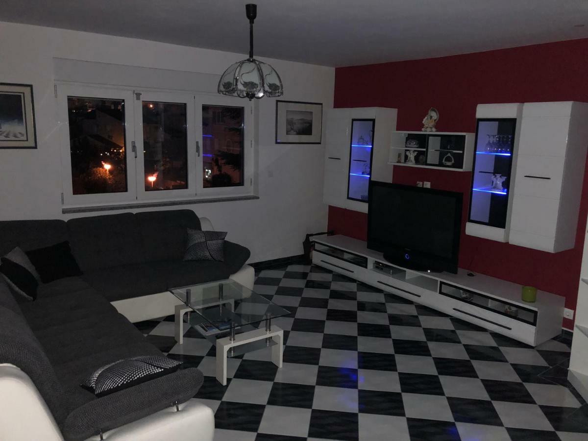 Mundial Apartments Njivice Eksteriør billede