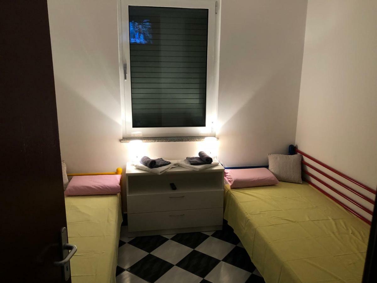 Mundial Apartments Njivice Eksteriør billede